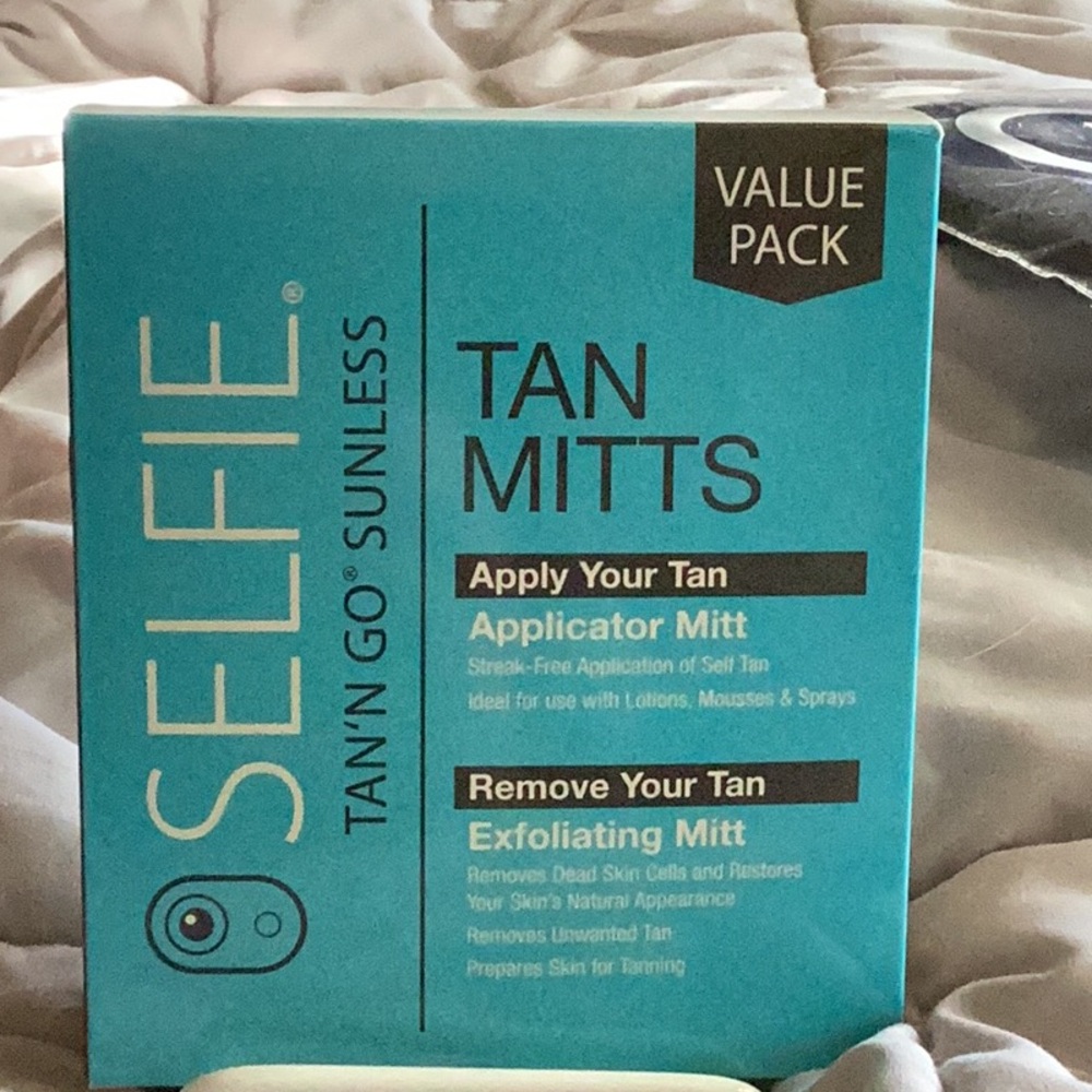 Self Tanning Mitts